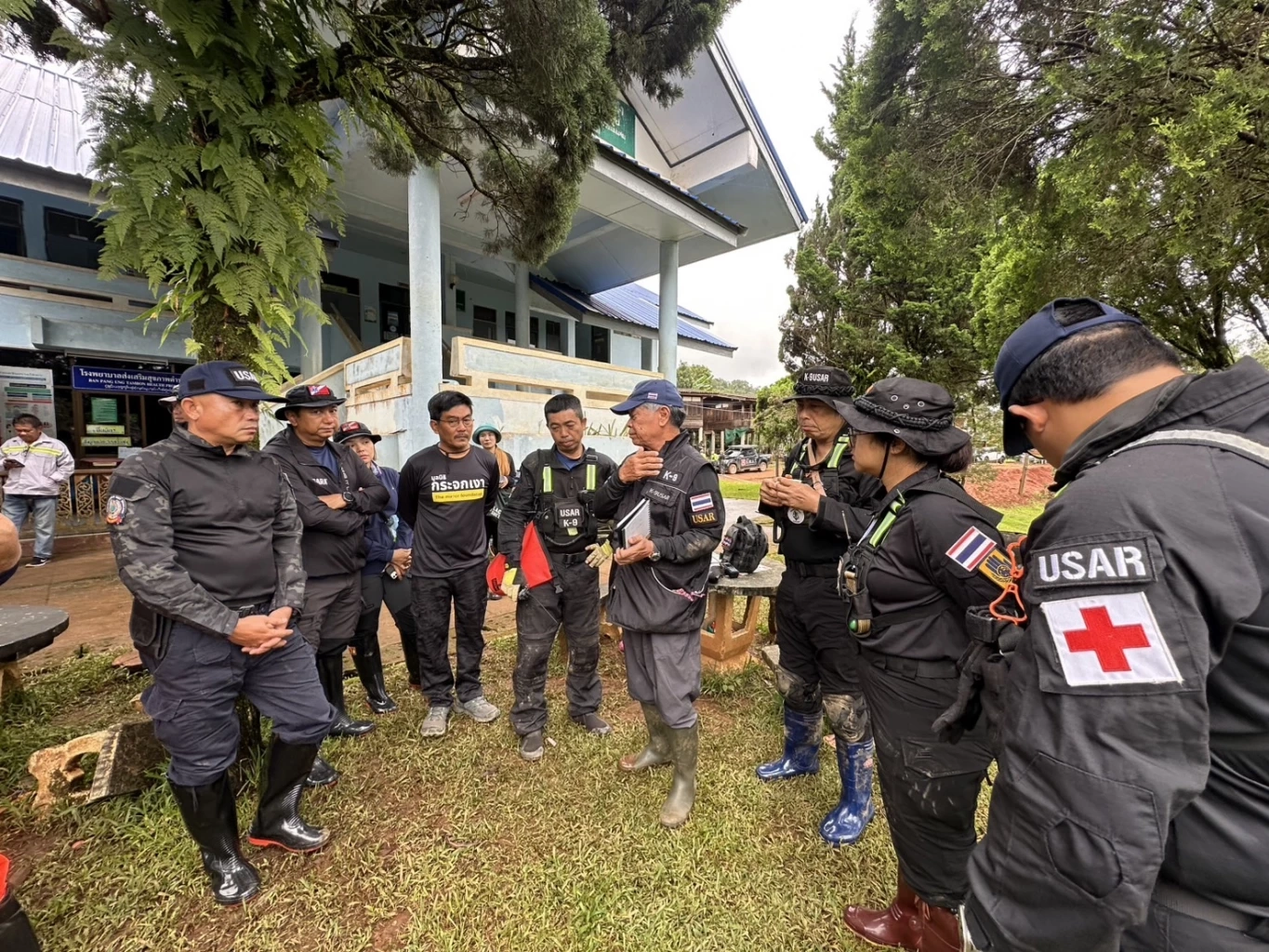 ส่ง สุนัข K9 USAR ลุยค้นหาผู้สูญหายจากน้ำป่าไหลหลาก-ดินถล่ม