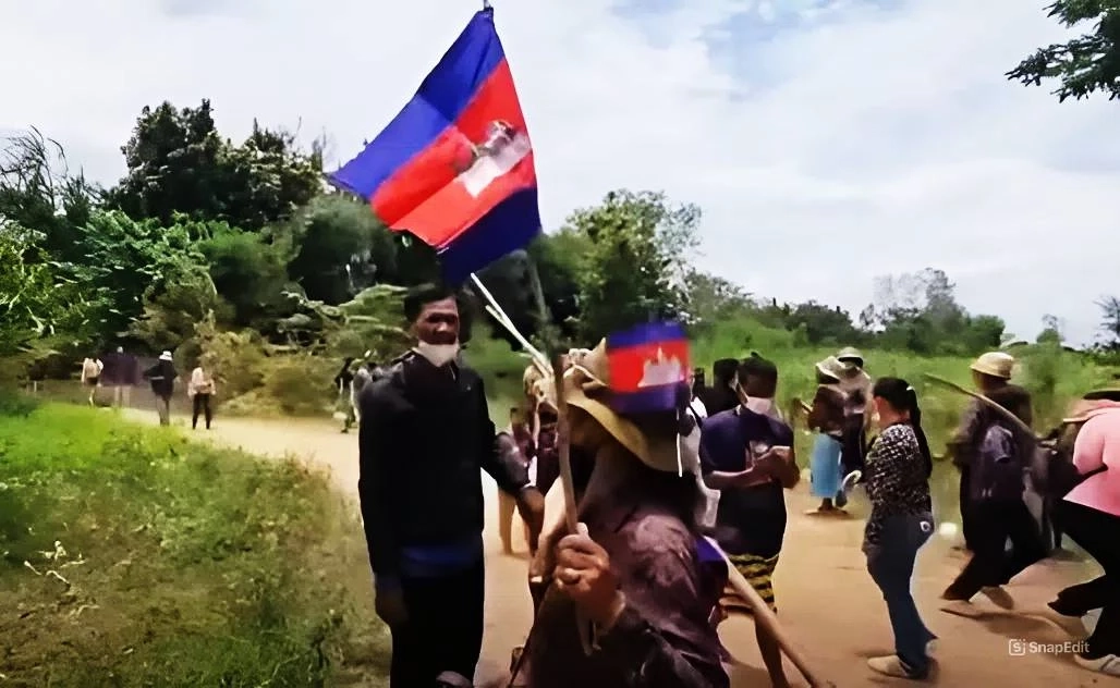 "ภูมิธรรม" ลงนามคำสั่งตั้ง ศบ.ทก. ทำงานต่อเนื่อง ปมชายแดน ให้ รมช.กลาโหม เป็น ผอ.ศูนย์ฯ