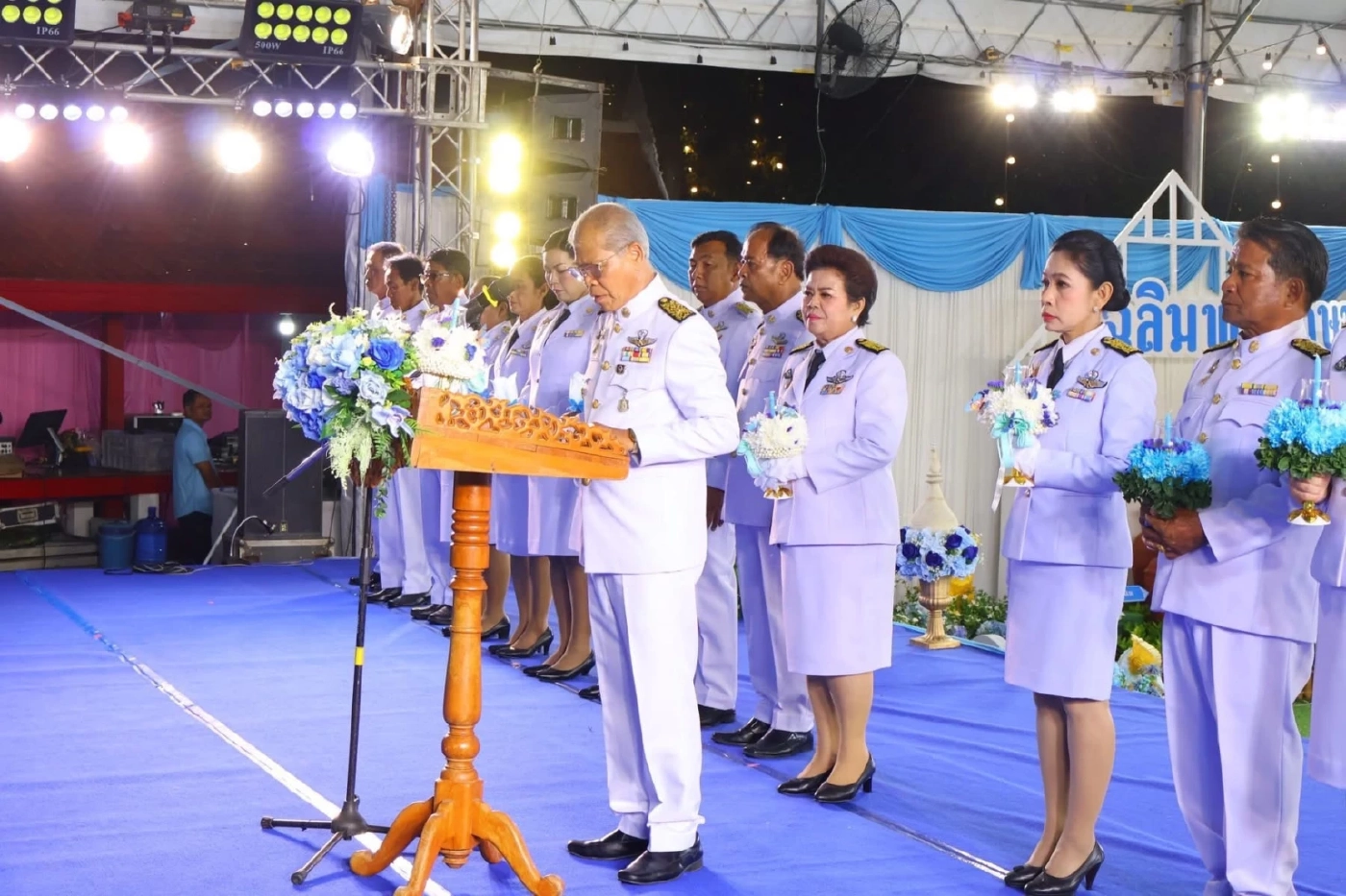 นายกเทศมนตรี จ.นครสวรรค์ นำ ขรก.-ปชช.เฉลิมพระชนมพรรษา 12 ส.ค.68