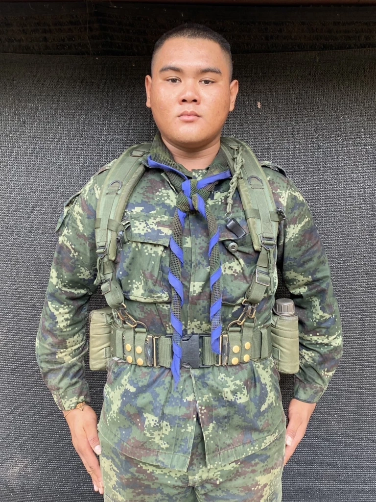 พลทหาร พิทยุตท์ โสดา หรือ น้อย