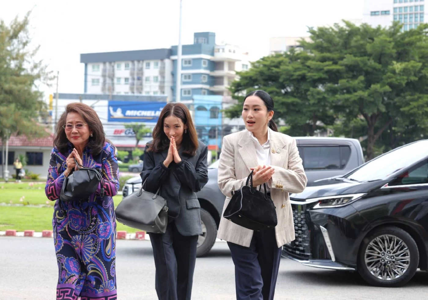 คุณหญิงพจมาน ดามาพงศ์ อดีตภรรยานายทักษิณ ชินวัตร อดีตนายกฯ 