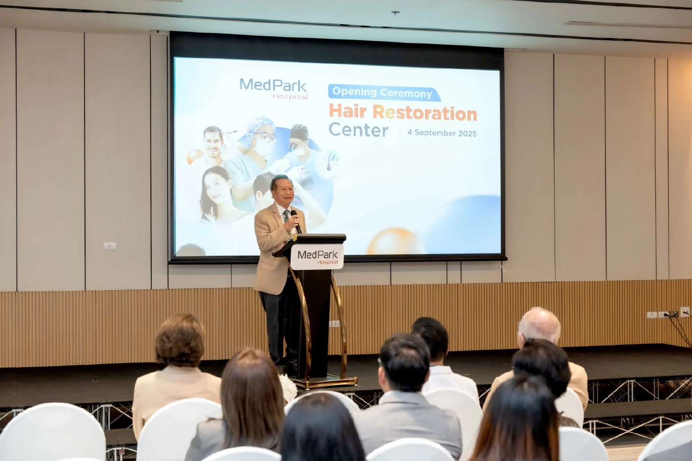 เมดพาร์คเปิดตัว “ศูนย์ปลูกถ่ายเส้นผม” ชูมาตรฐานโรงพยาบาล-ทีมแพทย์ระดับโลก