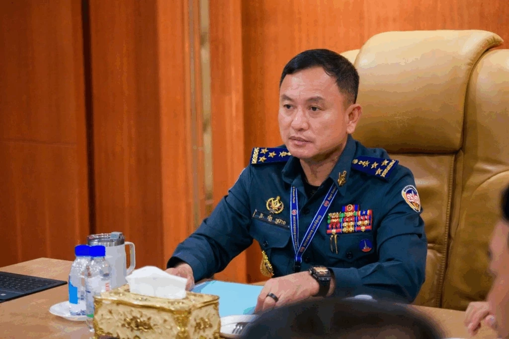 บริษัทกัมพูชาจุก ต่างชาติใช้ดอลลาร์ปลอมสั่งสินค้า สูญ 10 ล้าน