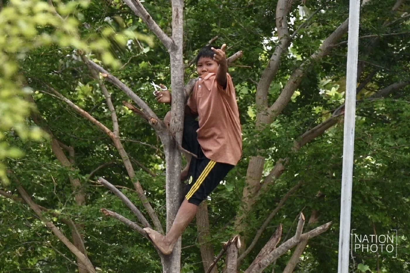 ทหาร ยัน ไม่ใช้กำลังกับ "โล่มนุษย์" ชี้รอ JBC พิจารณาพื้นที่ 25 ไร่