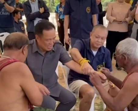 ครูใหญ่เนวิน กินทุกสี! จาก "พรรคอันดับ 3" สู่ผู้นำ "รัฐบาล" เบื้องหลัง "ดีลเหนือเมฆ"