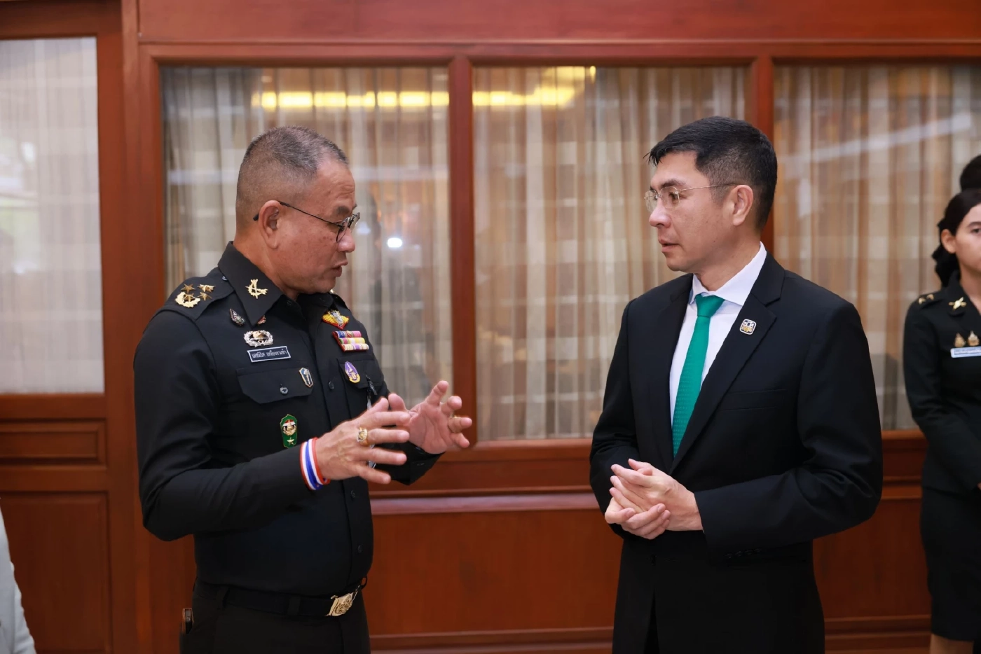 ธ.ก.ส. มอบข้าวพร้อมทาน “อุ่นอิ่ม” หนุนทหาร-เจ้าหน้าที่ชายแดน