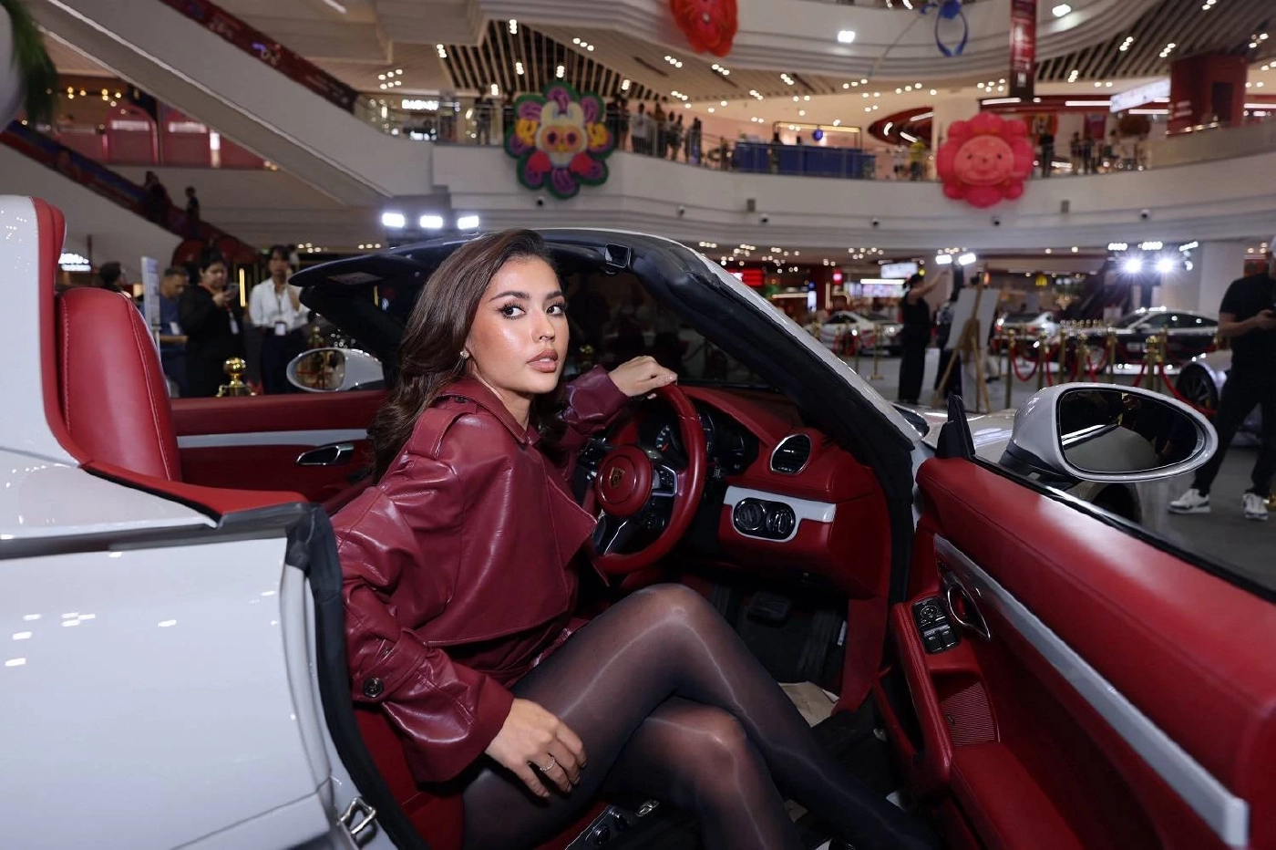 เดอะมอลล์ไลฟ์สโตร์ บางกะปิ สร้างปรากฏการณ์ใหม่! พลิกโฉมเป็น Social Space เต็มรูปแบบ ยกระดับประสบการณ์ลักชัวรีผ่านงาน “GALLERY OF DREAM”