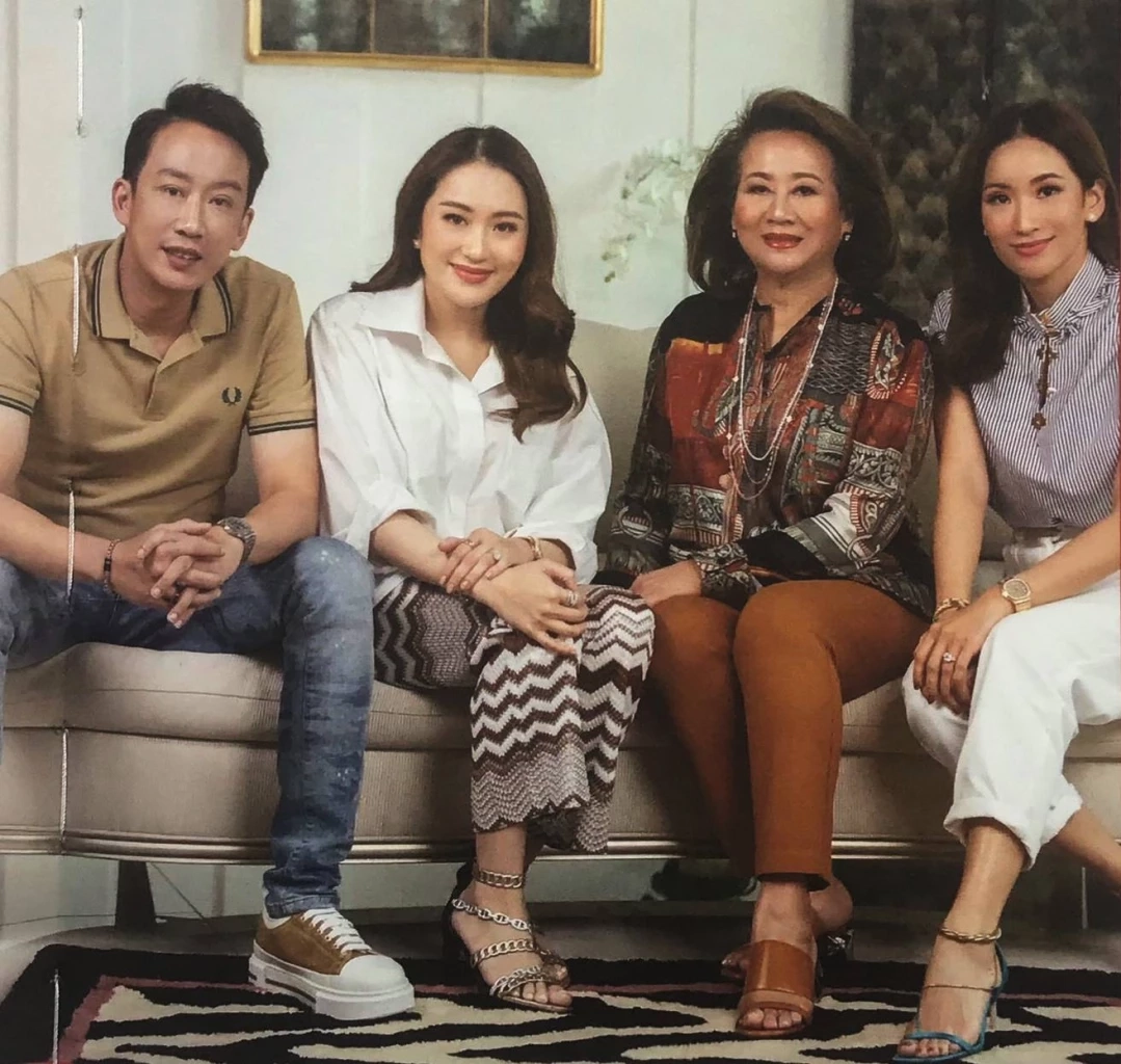 ถอดรหัส "ค่ายสีเเดง" ชง "เขยใหญ่บ้านจันทร์ฯ" ลงสนามการเมือง