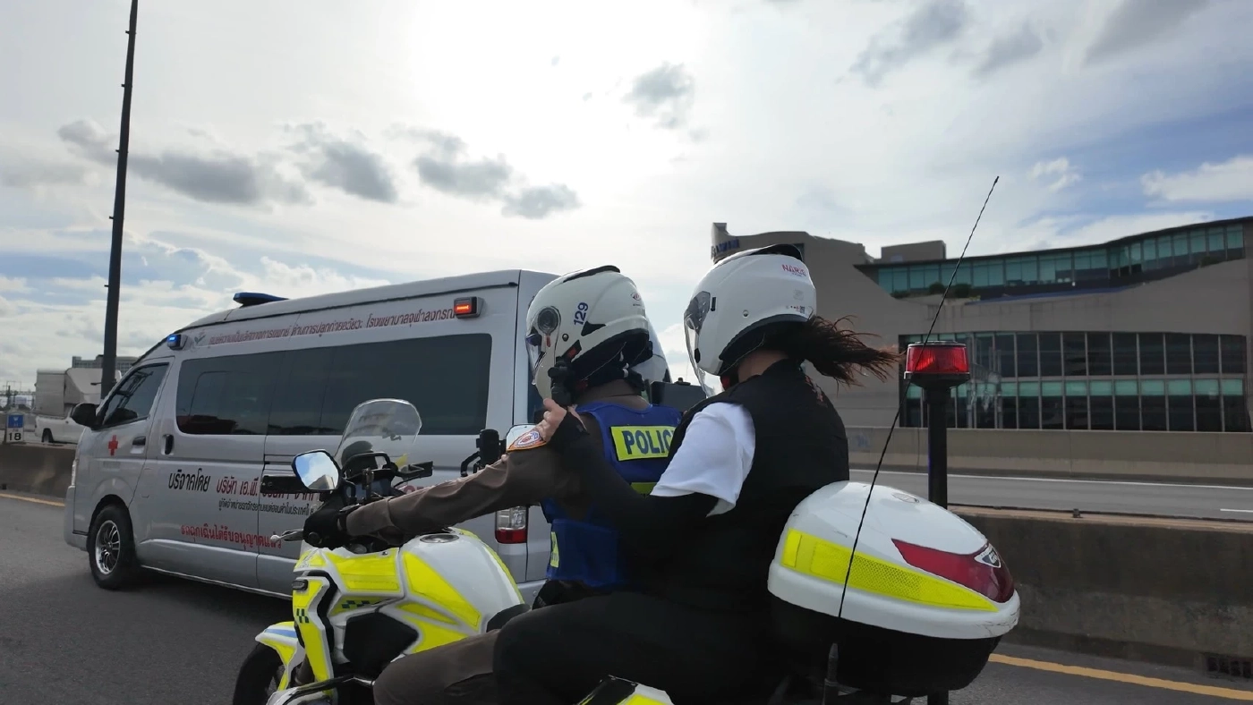 NARiSSEASONs ติดตามภารกิจ นายกฯ อนุทิน ขับเครื่องบินส่งด่วนหัวใจ