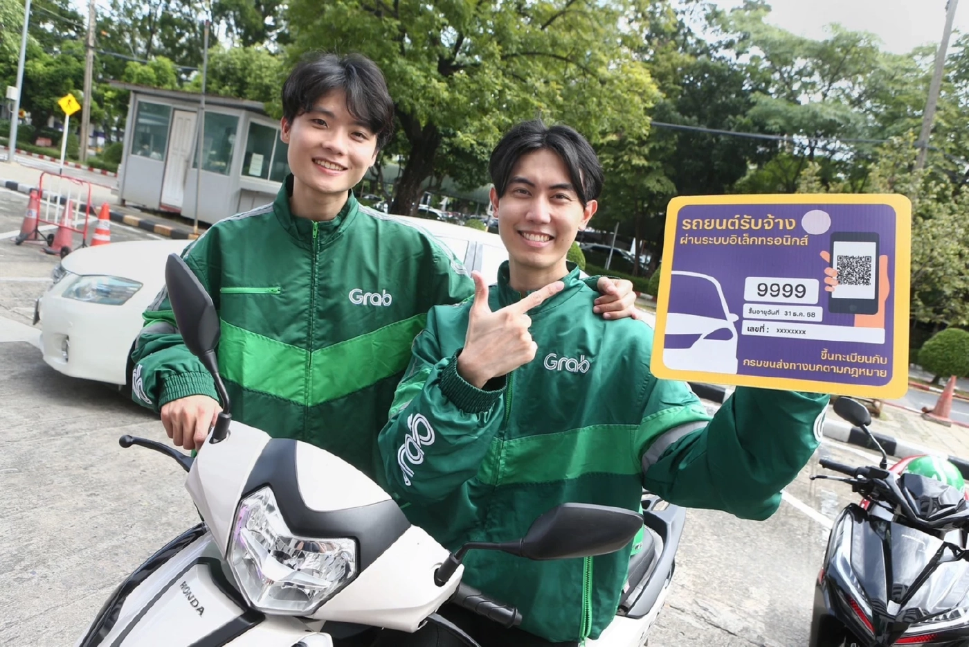 แกร็บ รับลูก ขนส่งฯ เร่งดันคนขับจดทะเบียนให้บริการผ่านแอปฯ