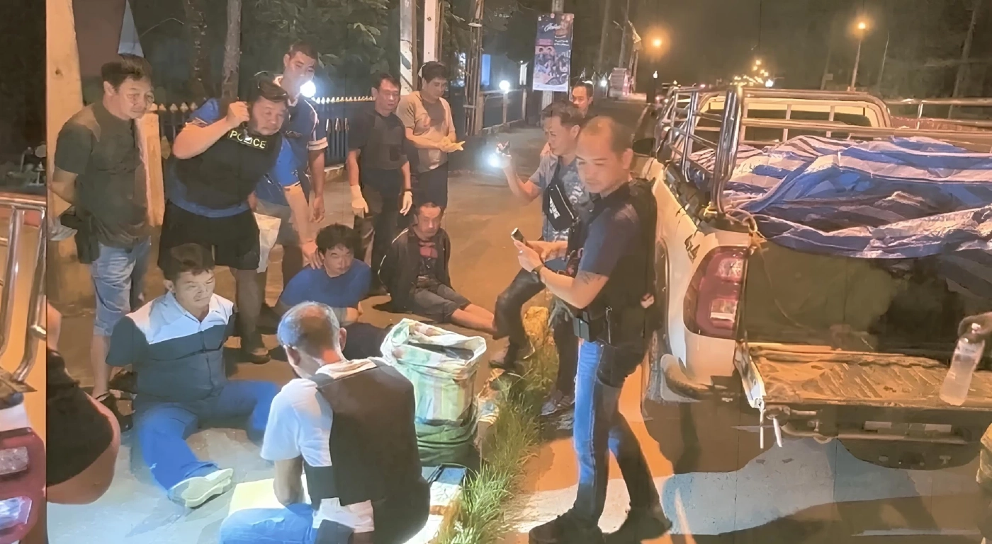 จับล็อตใหญ่! แก๊งค้ายาเหิม ขนแบบโจ๋งครึ่ม ยาบ้า 10 ล้านเม็ด ไอซ์ 100 กก.