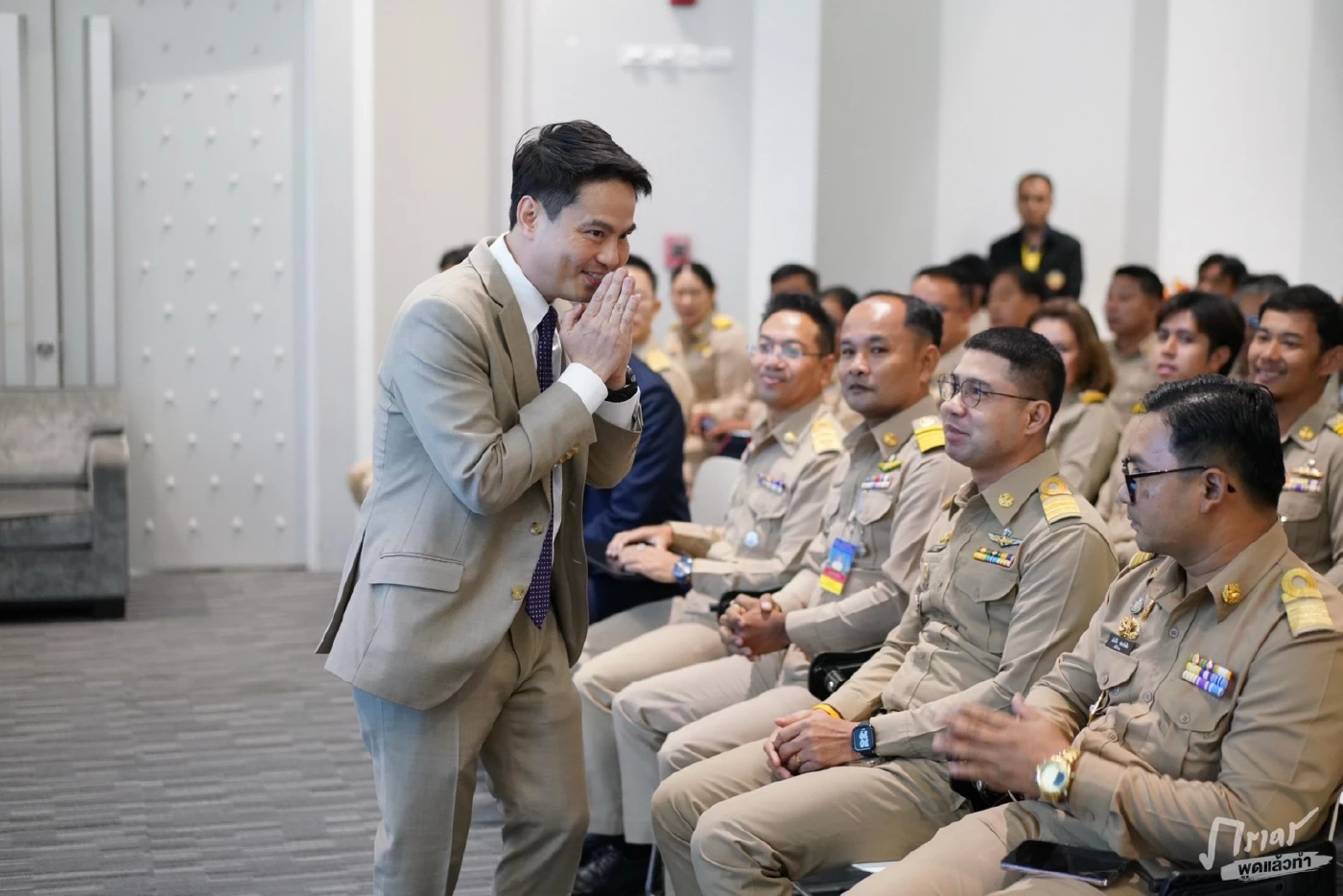 “ภราดร” เปิดใจหลังนั่ง “รมต.สำนักนายกฯ” ยอมรับท้าทายกรอบ 4 เดือน