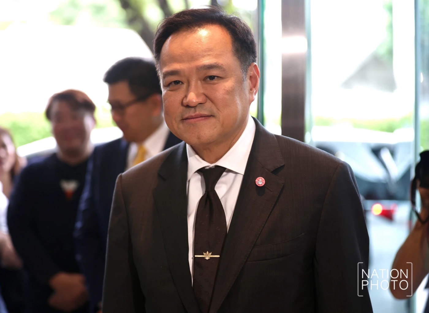 อนุทิน ชาญวีรกูล