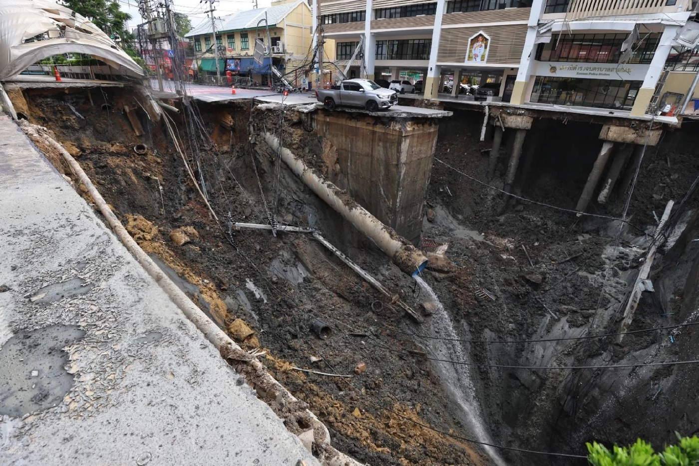 ดร.สามารถ ชี้เป้าสาเหตุหลุมยุบ แนะหาคนรับผิดชอบ แทนโทษดิน โทษน้ำ