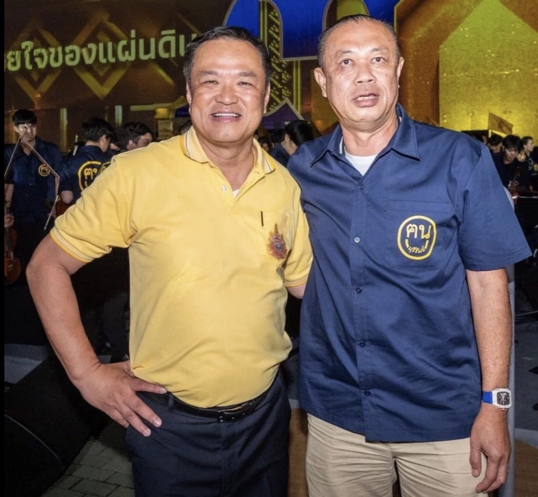 อนุทิน-เนวิน ในจุดเปลี่ยนของขั้วสีน้ำเงิน