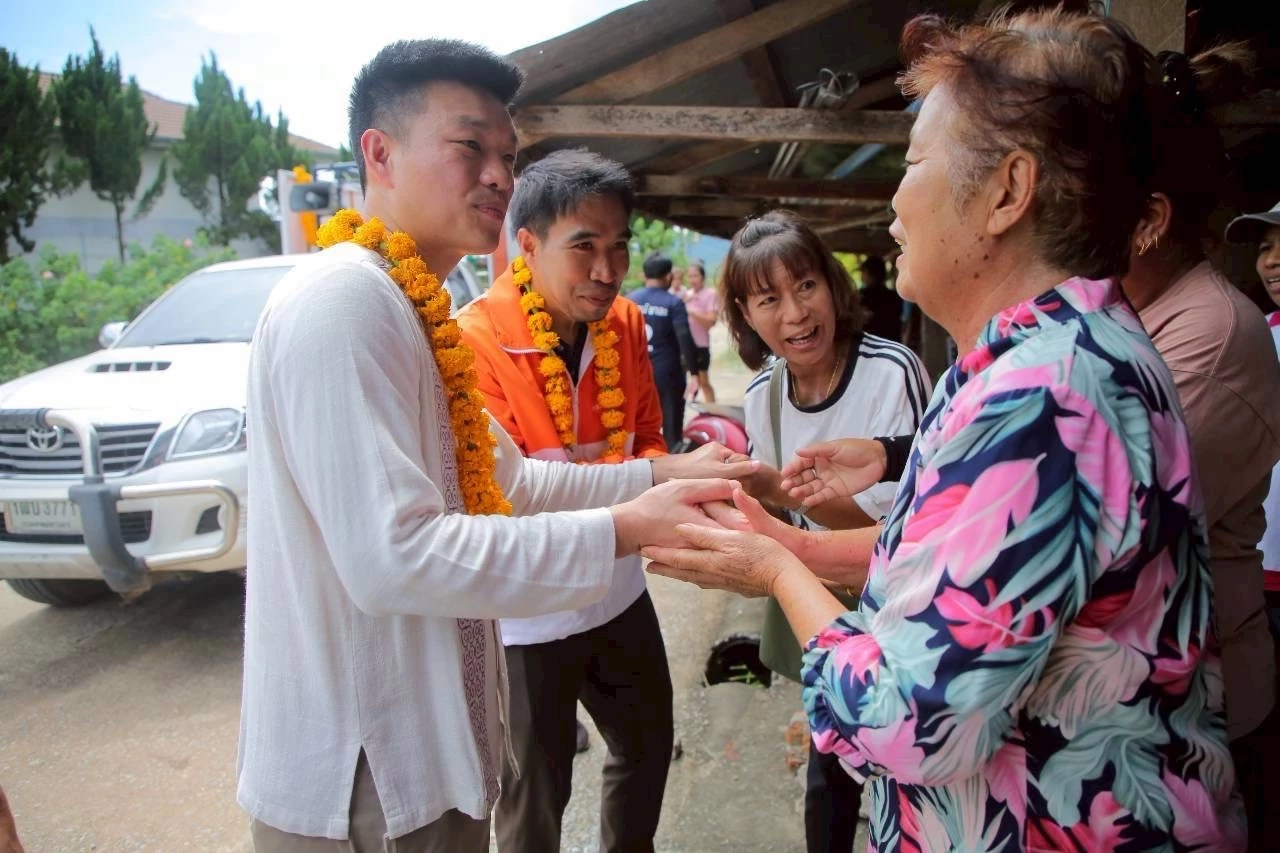 “เท้ง” ลงพื้นที่เชียงราย ช่วย “สุทัศน์ ยาละ” หาเสียงเลือกตั้งซ่อม