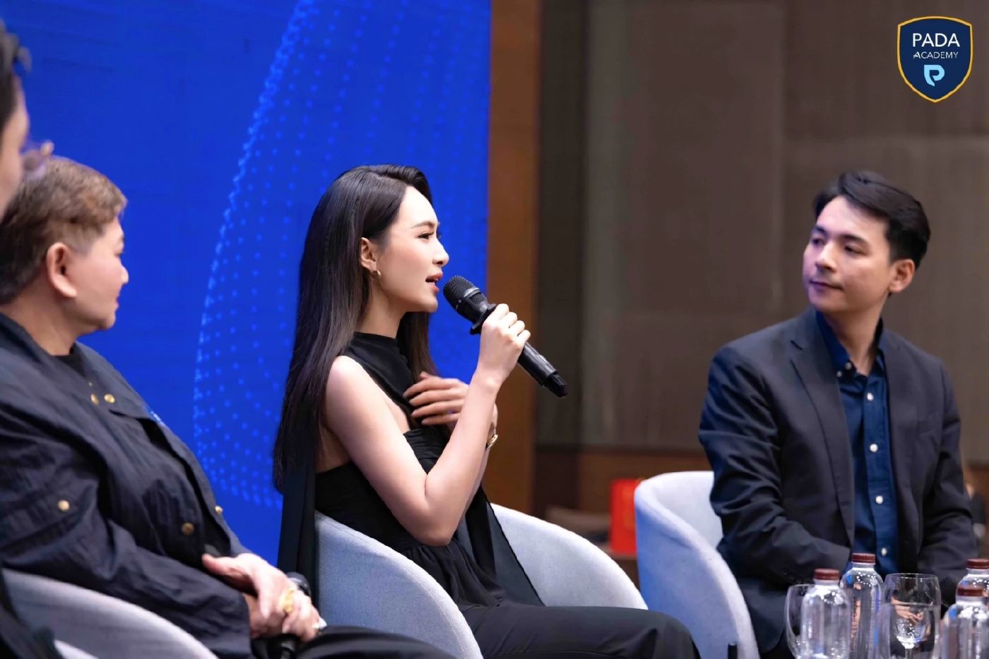 ทำความรู้จัก “ผู้กองแคท” สู่ตำแหน่ง ขรก. ปกครอง และรัฐสภาเกียกกาย