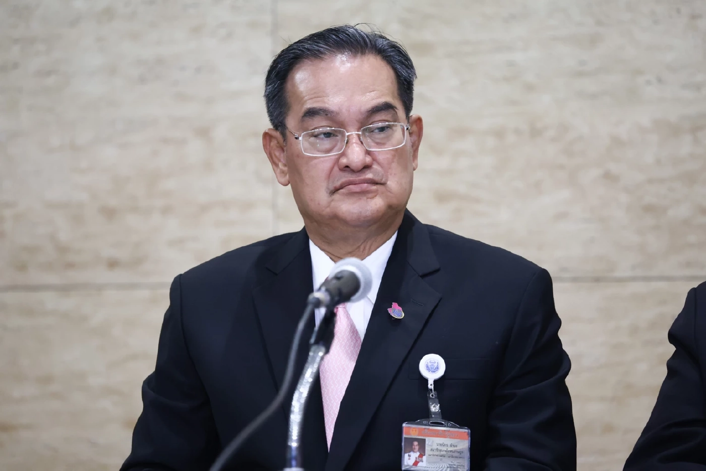 "นิกร" ชี้ MOA แก้ รธน.ล่ม! เหตุคำวินิฉัย "ศาล รธน." ชี้ชัด ปิดทางเลือก สสร.ตามข้อเสนอ "พรรคส้ม"