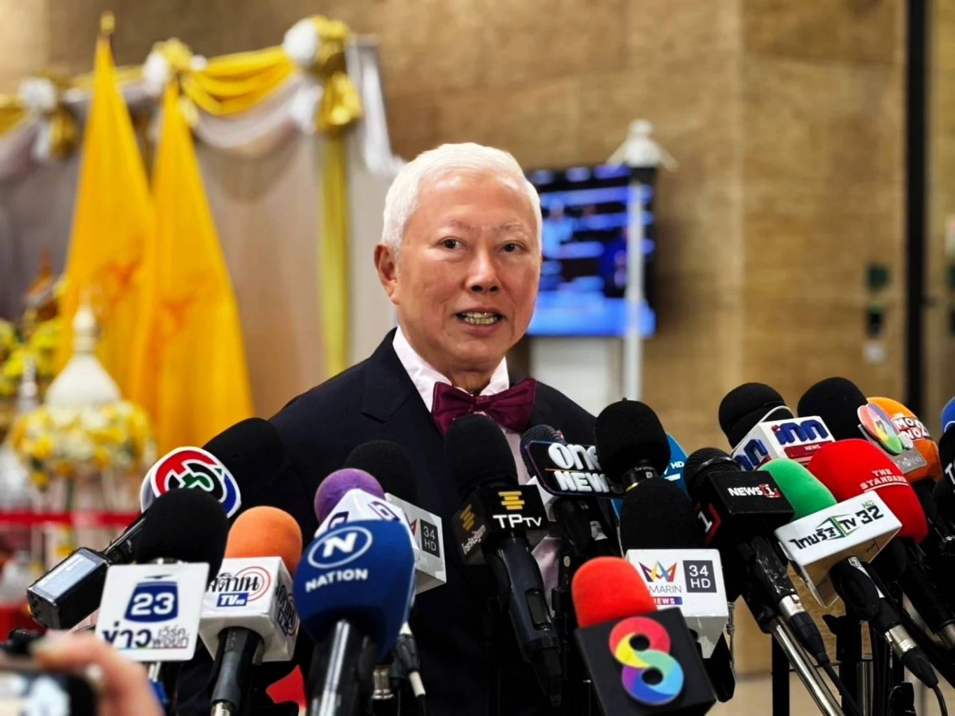 "บวรศักดิ์" เชื่อ "คนไทยฉลาด" กาบัตร 2 ใบทำ "ประชามติ แก้ รธน.-ยกเลิก MOU"