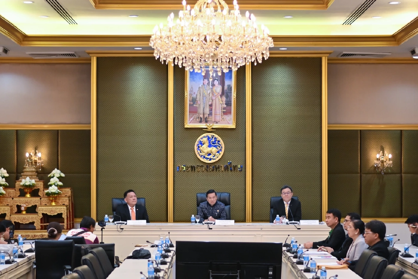 "ปลัด มท." แถลงปม "ที่ดินเขากระโดง" ยันกรมที่ดินทำตามศาลทุกอย่าง