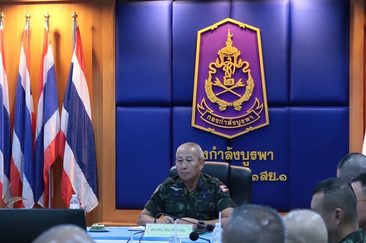 "ผบ.ทบ." ลงพื้นที่ชายแดน สระแก้ว ตรวจความพร้อมปฏิบัติให้สอดคล้องรัฐบาล