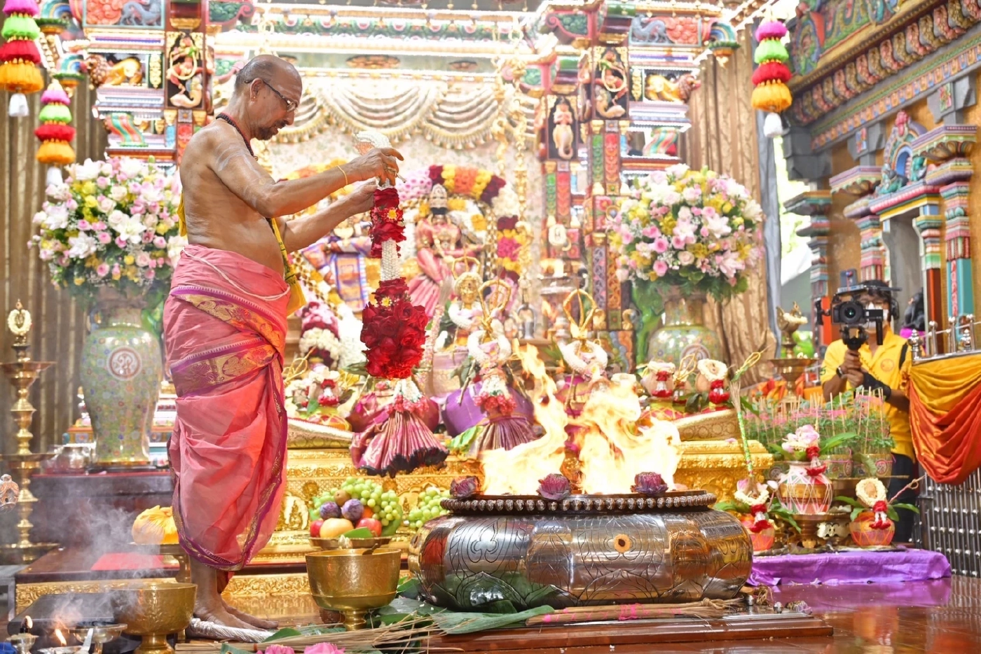 วธ.ร่วมพิธีอภิเษกสมรส \"พระแม่อุมาเทวี-พระศิวะ\" เทศกาลนวราตรี 68