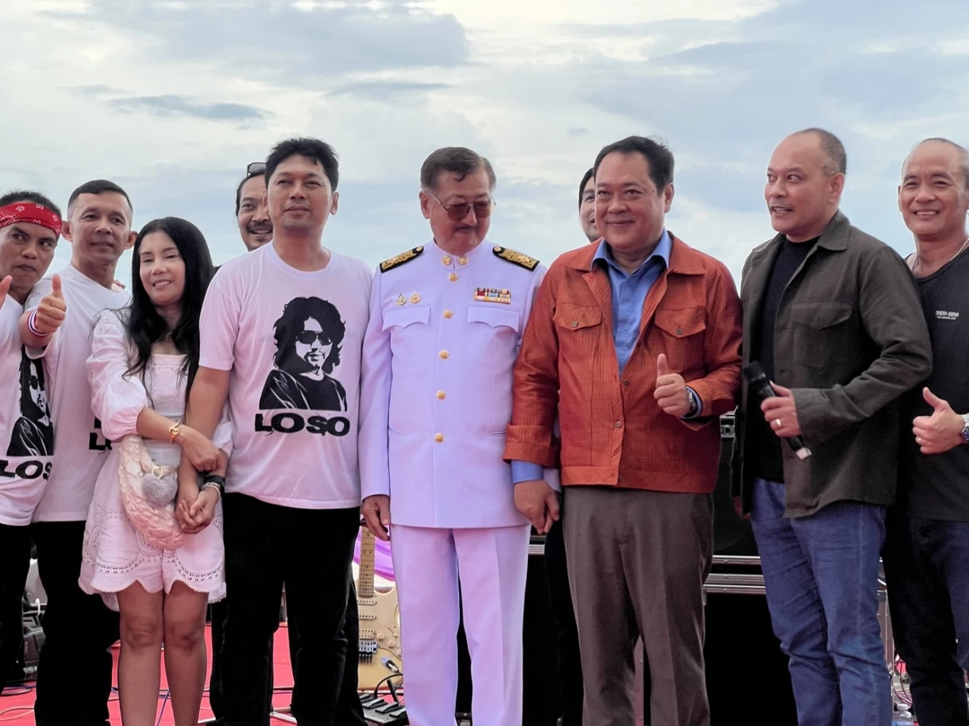 ซึ้งกินใจ! เสก โลโซ แต่งเพลงให้ “ทวี สอดส่อง” ก่อนอำลาตำแหน่ง