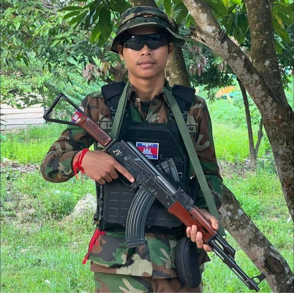 มรภ.สุรินทร์ ชี้แจงปม นศ.ทุน ชาวกัมพูชา จับปืนยิงสู้ทหารไทย