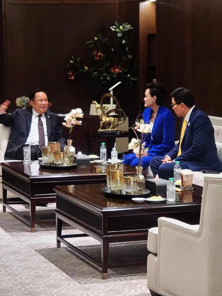 "นายกฯ" เรียก "เอกนิติ-ศุภจี" เข้าพรรคภูมิใจไทย หารือแนวทางการทำงาน