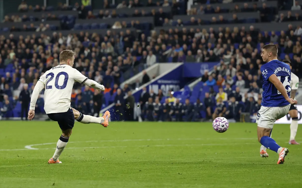 เก็บตก พรีเมียร์ลีก : โบเวน ซัดกู้ชีพ นูโน่ พา เวสต์แฮม ยันเสมอ เอฟเวอร์ตัน 1-1