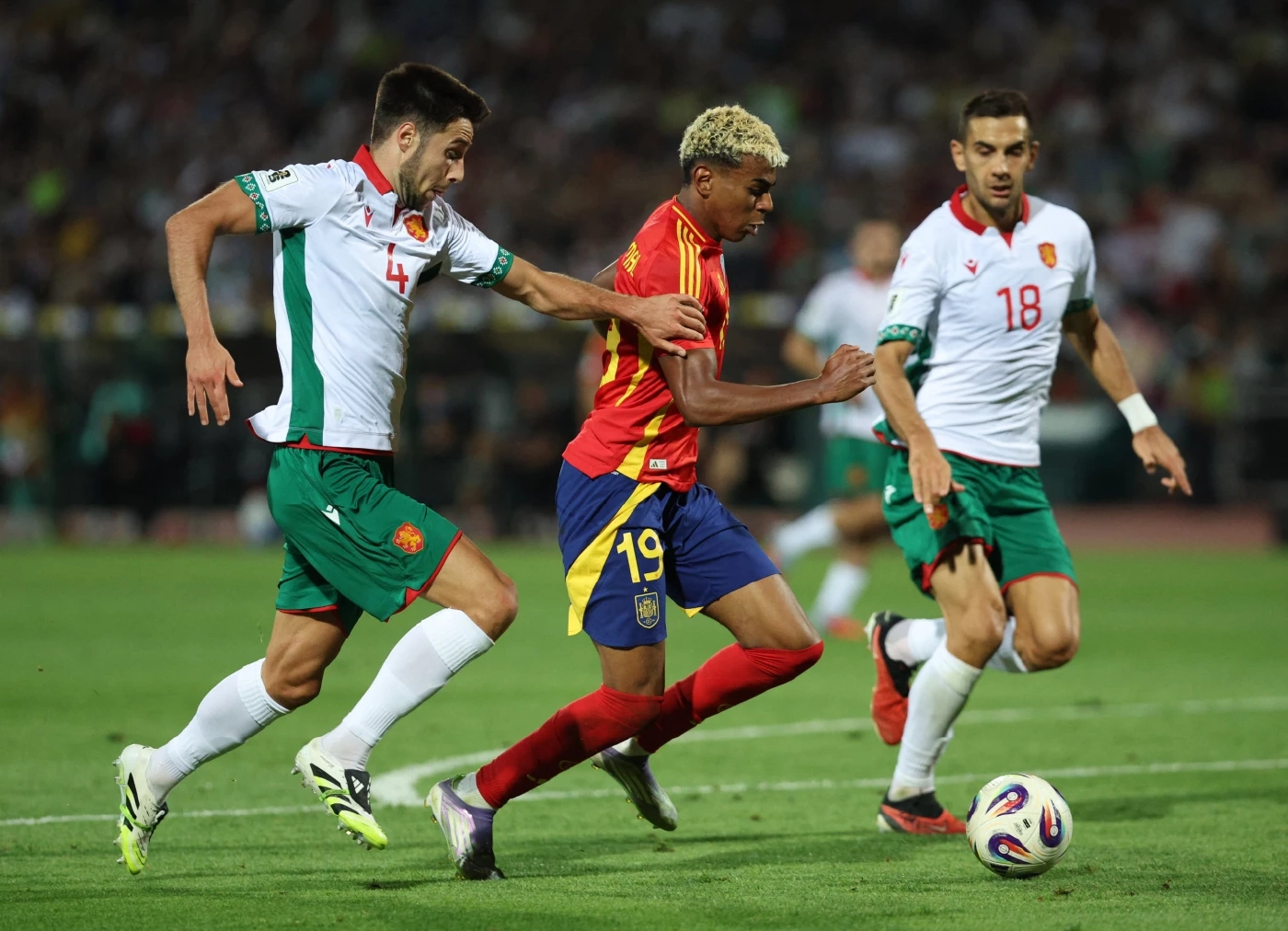 "อินทรีเหล็ก" ช็อกโลก พ่ายสโลวาเกียคาบ้านครั้งแรกในรอบคัดเลือกบอลโลก