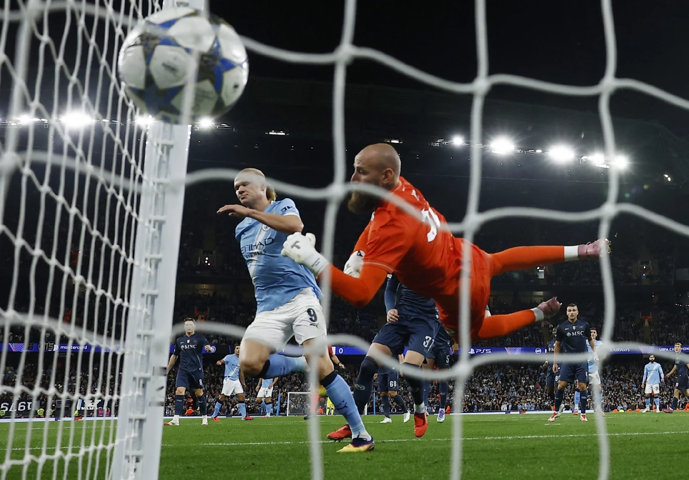 ฮีโร่คนใหม่บาร์ซ่า! “แรชฟอร์ด” ซัดเบิ้ลดับนิวคาสเซิล ด้าน “เดอ บรอยน์” คืนถิ่นเก่าแต่ทีมแพ้