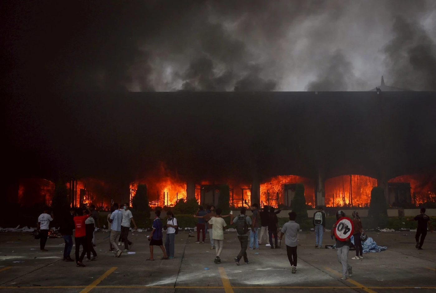 แฟ้มภาพ