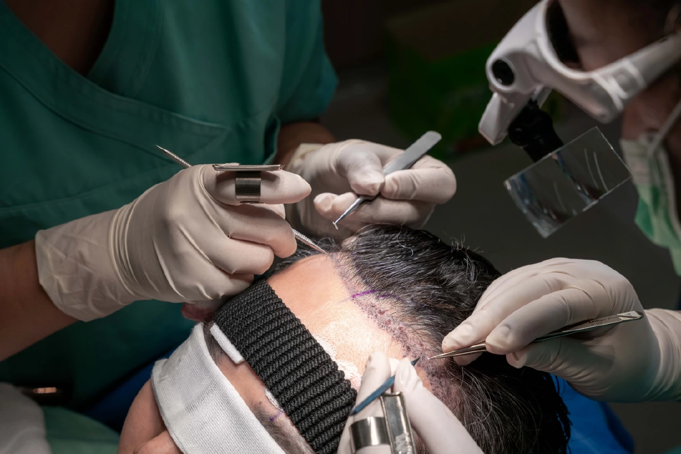 เมดพาร์คเปิดตัว “ศูนย์ปลูกถ่ายเส้นผม” ชูมาตรฐานโรงพยาบาล-ทีมแพทย์ระดับโลก