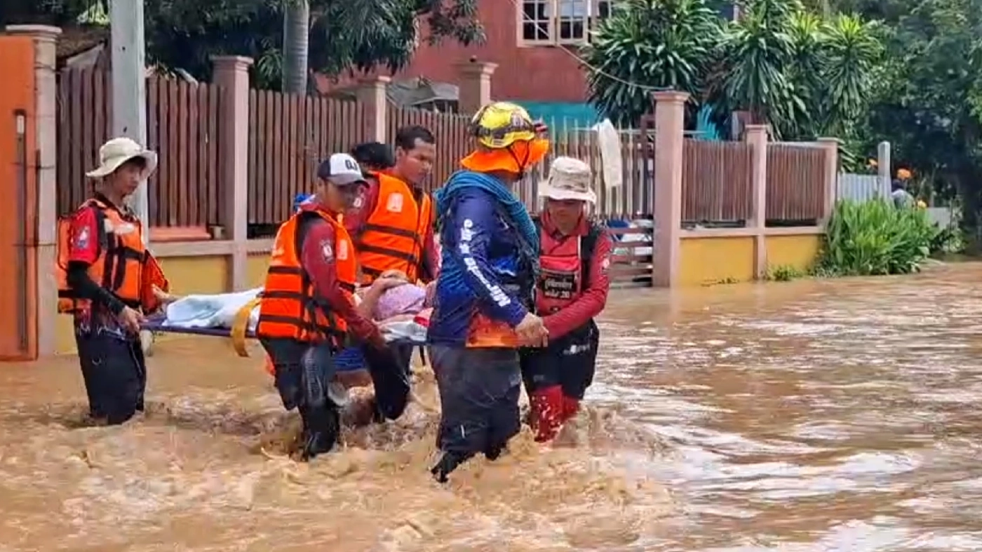 หล่มสักอ่วม! แม่น้ำป่าสักทะลักท่วมเป็นครั้งที่ 4 ในรอบปี