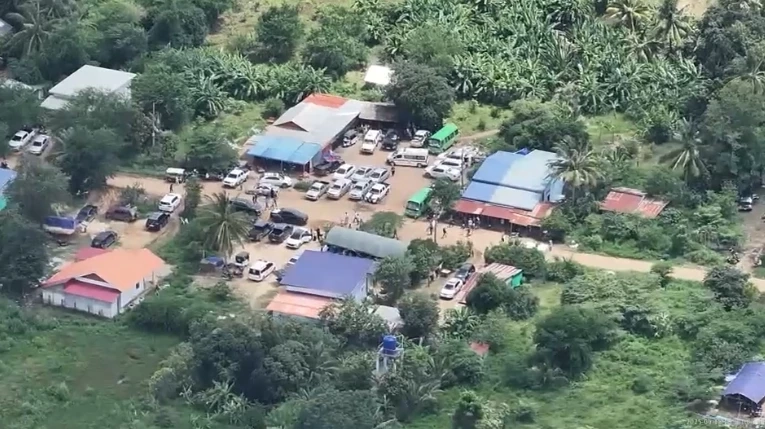 อส.แฉ ม็อบกัมพูชาปาแก๊สน้ำตากลับใส่ จนท.ไทย ระดม 3 กองร้อยรับมือ