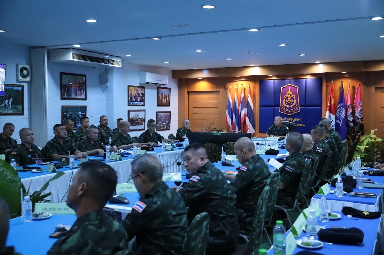 "ผบ.ทบ." ลงพื้นที่ชายแดน สระแก้ว ตรวจความพร้อมปฏิบัติให้สอดคล้องรัฐบาล