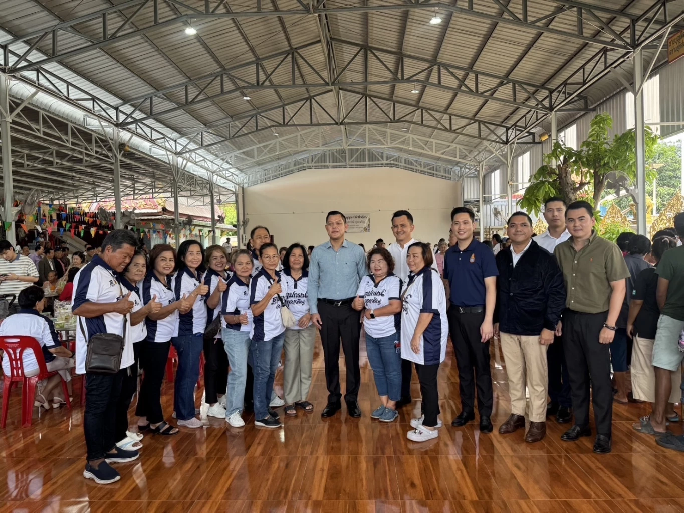 "ดร.แด๊ก" เจาะฐานปากน้ำ ร่วมงานวันเกิดอดีต สส.ปาล์ม