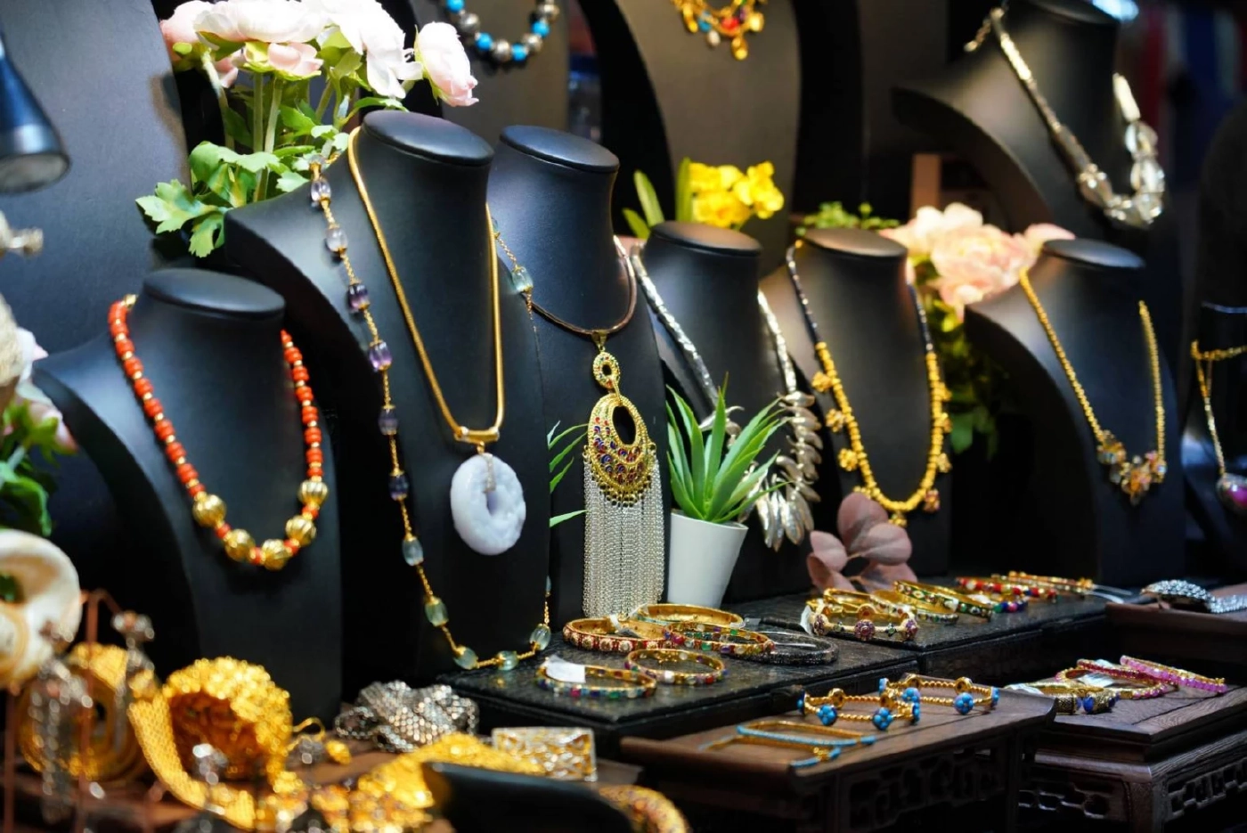 “กระทรวงวัฒนธรรม” ชวน ชม ชิม ช้อป มหกรรม "วิถีถิ่น วิถีไทย 2568”