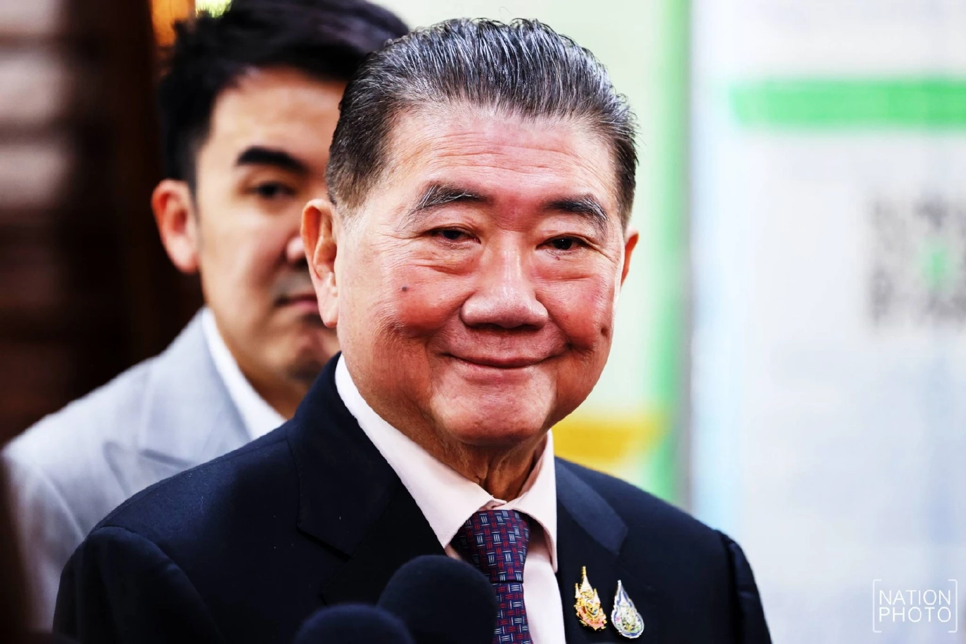 โบกมือบ๊ายบาย! "ภูมิธรรม" เข้ากระทรวงมหาดไทยวันสุดท้าย ชี้มีอำนาจเซ็นเอกสารจนกว่า ครม.ใหม่ ถวายสัตย์ฯ