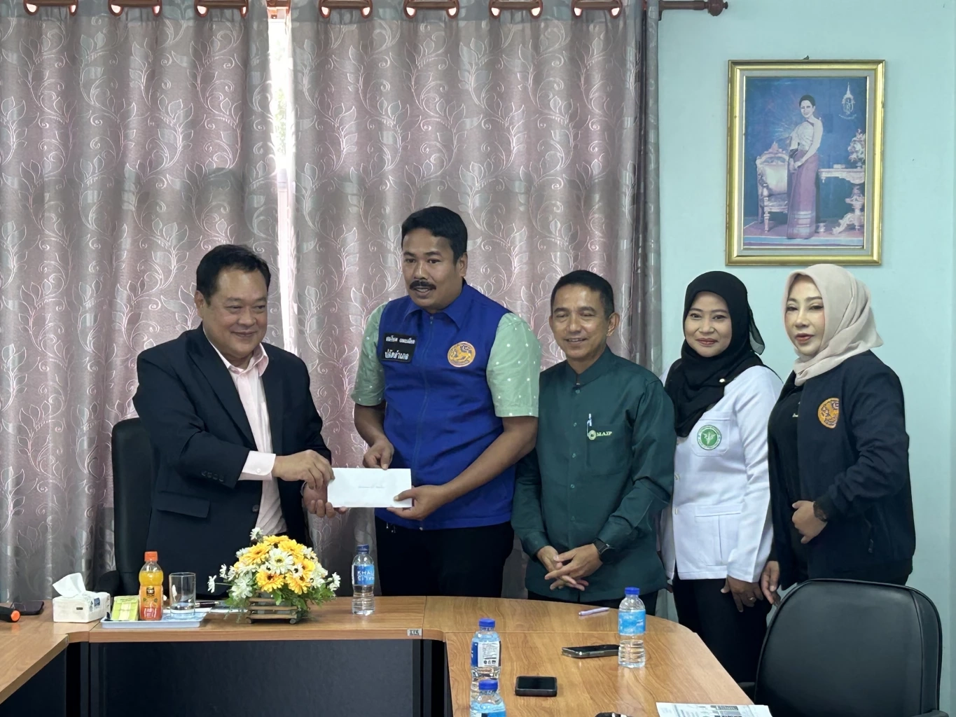 “ทวี” ลุยปัตตานี ติดตามศูนย์ฟื้นฟูสภาพสังคม แก้ปัญหายาเสพติด