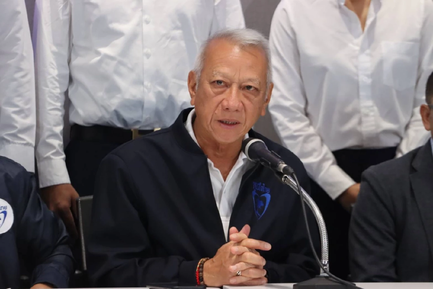 นายพิพัฒน์ รัชกิจประการ รองนายกรัฐมนตรี และรมว.คมนาคม ในฐานะแกนนำภาคใต้พรรคภูมิใจไทย