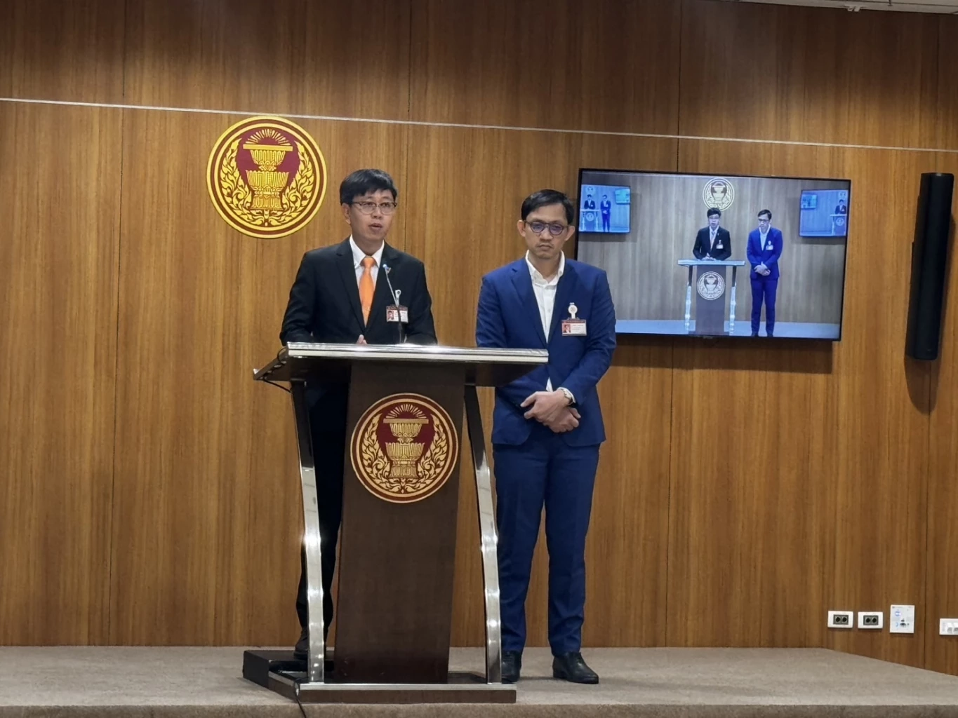 นายชุติพงศ์ พิภพภิญโญ สส.พรรคประชาชน