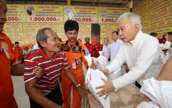 “สุวัจน์”ชี้ประชาชนต้องการรัฐบาลใหม่เข้ามาแก้ปัญหาโดยเร็ว