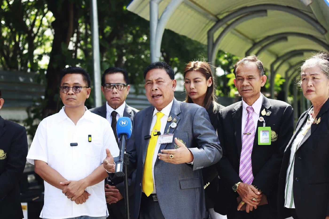 "สส.พรรคดัง" แจ้งความ เอาผิด "ภูมิธรรม" ม.112 หลังพยายามยื่นทูลเกล้าฯ "ยุบสภา"