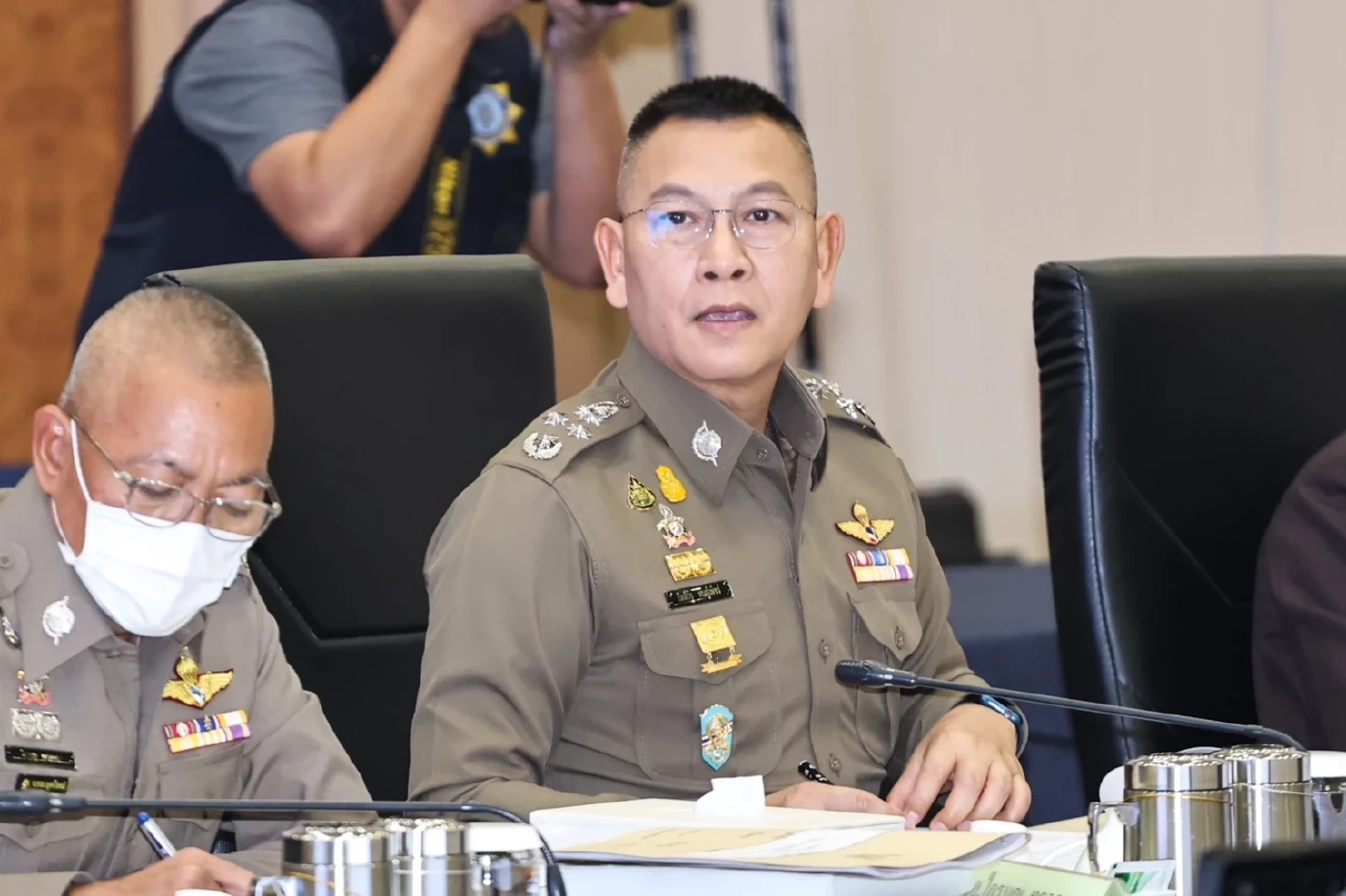 พลตำรวจเอก กิตติ์รัฐ พันธุ์เพ็ชร “ผบ.ตร.”