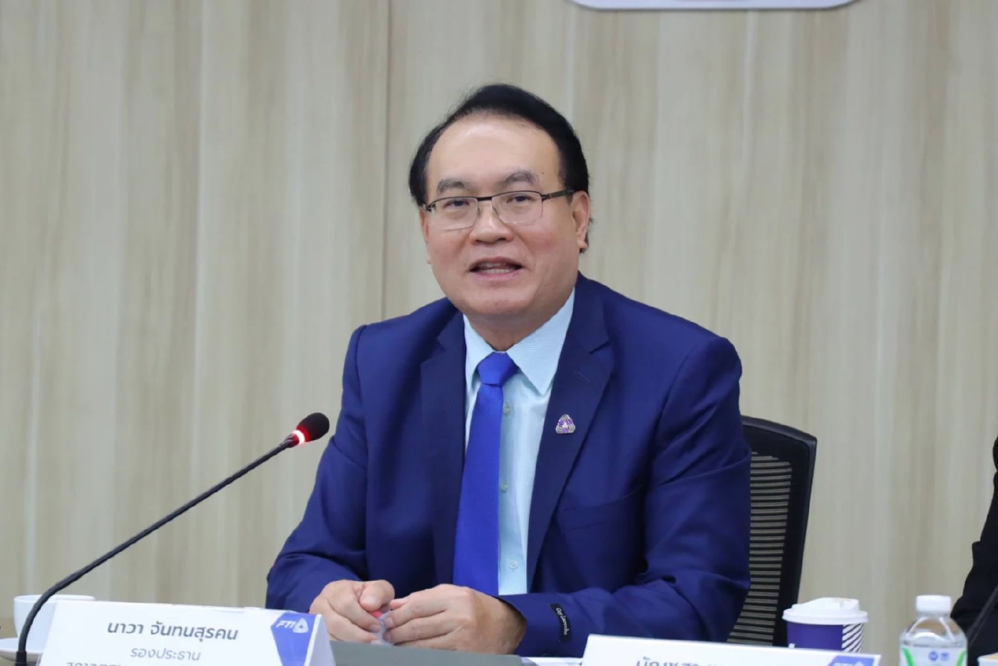 เชื่อมั่นอุตฯ ร่วงต่อเนื่อง จับตา ‘คนละครึ่ง’ พยุงกำลังซื้อ