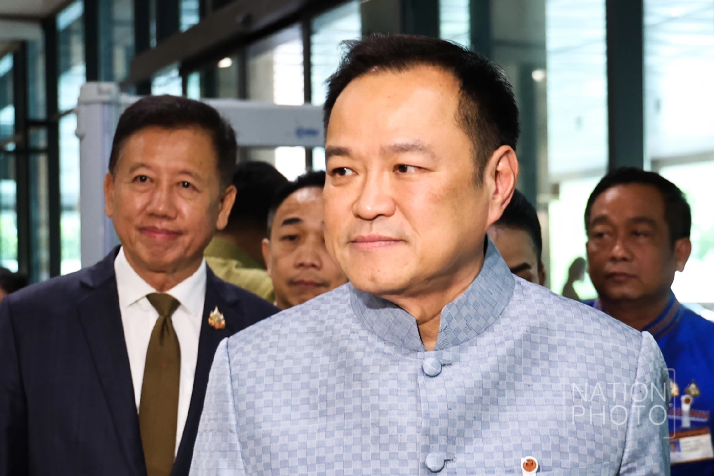 อนุทิน ชาญวีรกูล