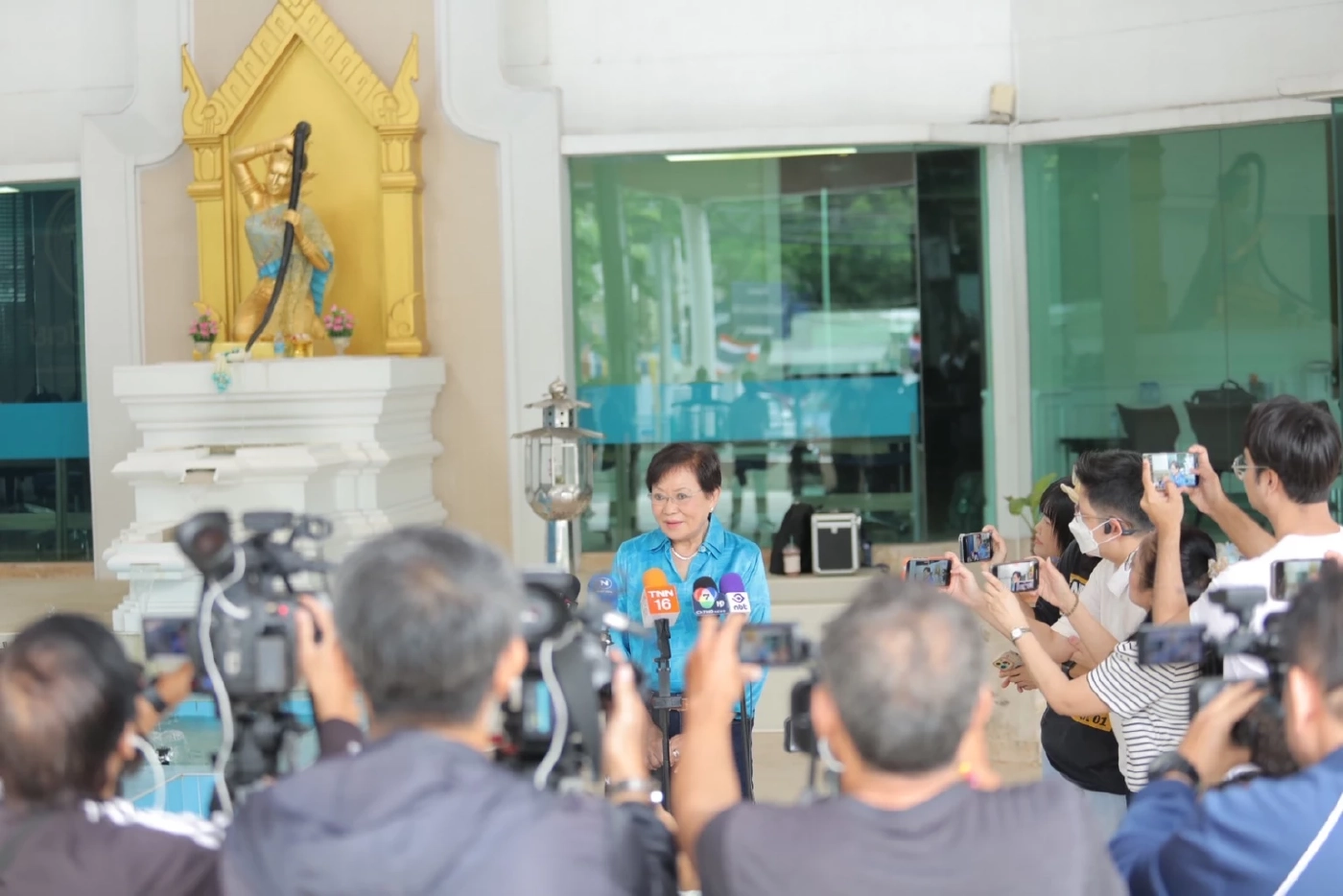 "คุณหญิงกัลยา" เผย ลาออกจาก "ประชาธิปัตย์" เดินหน้าร่วมทัพ "พรรคไทยก้าวใหม่"