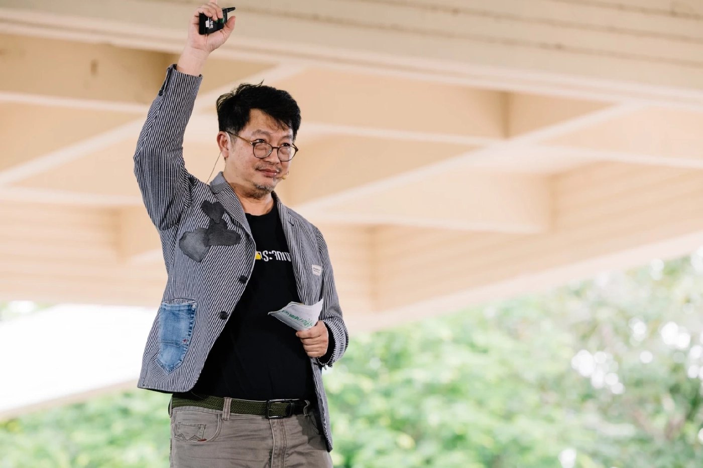 แฉข้อมูลลับ! "บัญชีม้า" ณ สนามหลวง ต้นตอใหญ่ขบวนการลวง คนไร้บ้าน เปิดบัญชีแลกเงิน